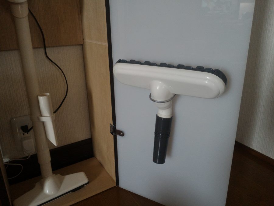 マキタクリーナー　布団用ヘッド収納